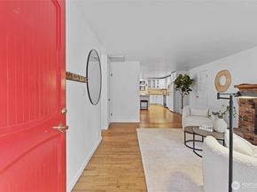 12121 NE 66th Street, Kirkland WA 98033