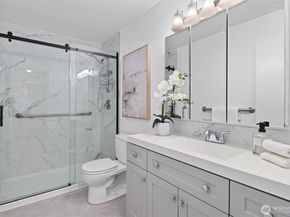 12121 NE 66th Street, Kirkland WA 98033