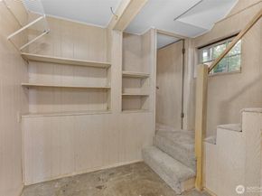 708 Warren Avenue N, Seattle WA 98109