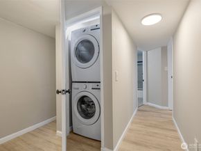 25011 20th Avenue S, Des Moines WA 98198