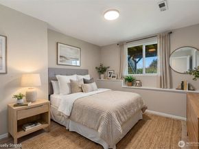 25011 20th Avenue S, Des Moines WA 98198