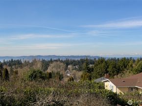 25011 20th Avenue S, Des Moines WA 98198