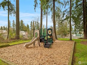 15705 NE 59th Way, Redmond WA 98052