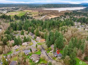 15705 NE 59th Way, Redmond WA 98052