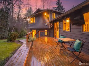 13922 Manor Way, Lynnwood WA 98087