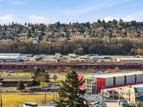 1965 12th Avenue W 403, Seattle WA 98119