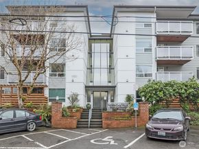 10501 8th Avenue NE 406, Seattle WA 98125