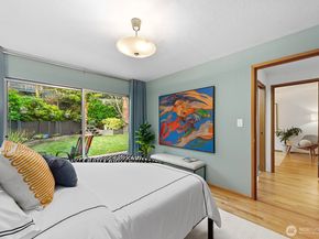 3439 24th Avenue W, Seattle WA 98199