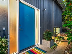 3439 24th Avenue W, Seattle WA 98199