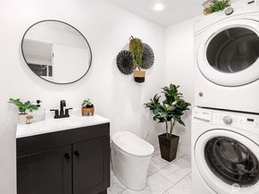 1641 N 185th Street, Shoreline WA 98133