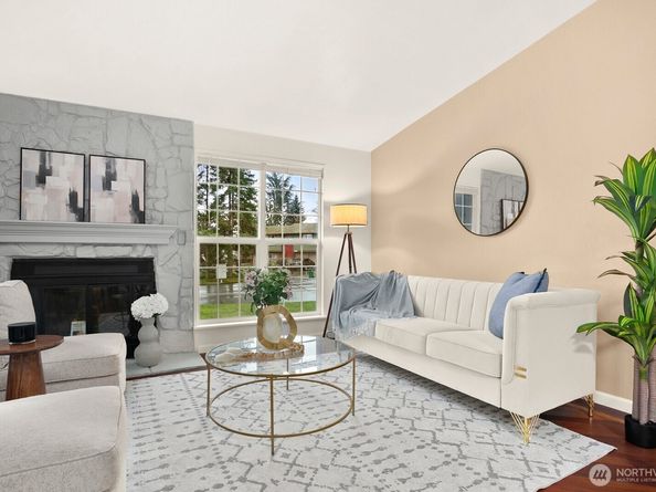 12821 87th Avenue NE, Kirkland WA 98034