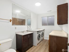 12821 87th Avenue NE, Kirkland WA 98034