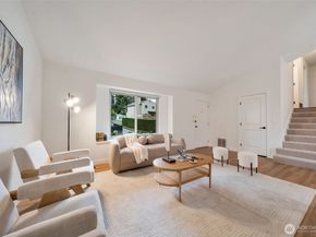 953 Field Avenue NE, Renton WA 98059