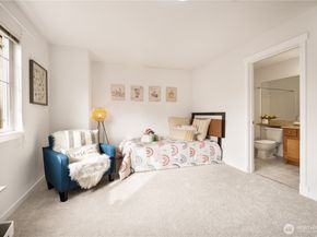 1947 NE Killian Lane, Issaquah WA 98029