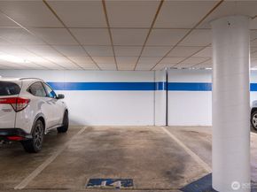 15512 Country Club Drive B14, Mill Creek WA 98012