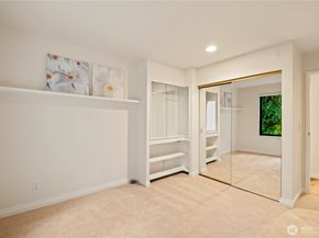 15512 Country Club Drive B14, Mill Creek WA 98012