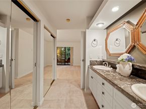 15512 Country Club Drive B14, Mill Creek WA 98012