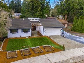 16825 17th Avenue SE, Bothell WA 98012