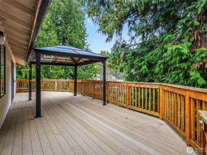 16825 17th Avenue SE, Bothell WA 98012