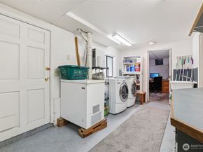 17209 W Riverside Drive, Bothell WA 98011