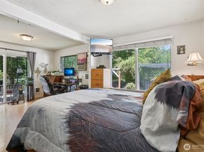 17209 W Riverside Drive, Bothell WA 98011