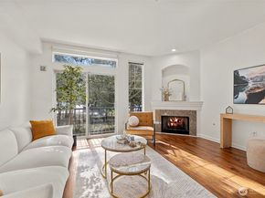 9201 122nd Court NE 148, Kirkland WA 98033