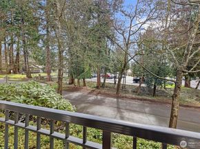 9201 122nd Court NE 148, Kirkland WA 98033