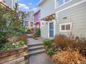 112 22nd Avenue B, Seattle WA 98122