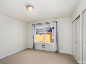 112 22nd Avenue B, Seattle WA 98122