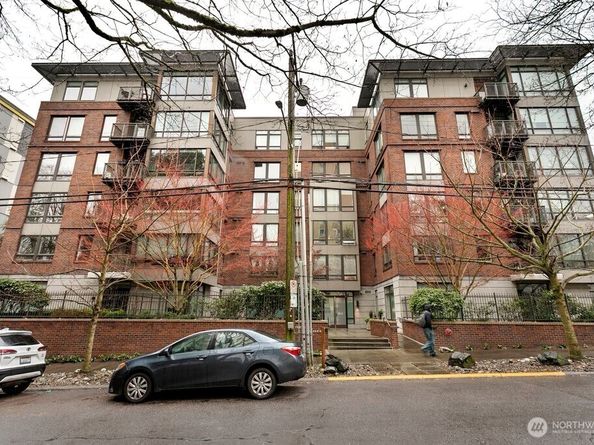 4547 8th Avenue NE 508, Seattle WA 98105