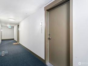 4547 8th Avenue NE 508, Seattle WA 98105