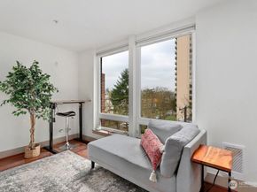 4547 8th Avenue NE 508, Seattle WA 98105