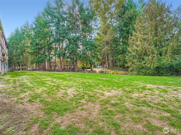17419 119th Lane SE E31, Renton WA 98058
