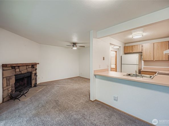 17419 119th Lane SE E31, Renton WA 98058