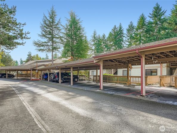 17419 119th Lane SE E31, Renton WA 98058