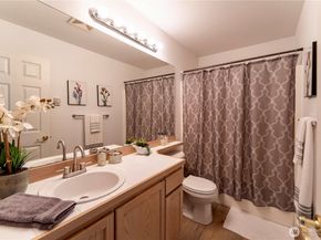 18809 SE 20th Dr, Bothell WA 98012