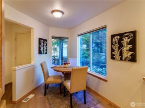 18809 SE 20th Dr, Bothell WA 98012