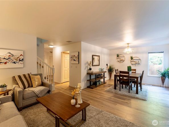 18809 SE 20th Dr, Bothell WA 98012