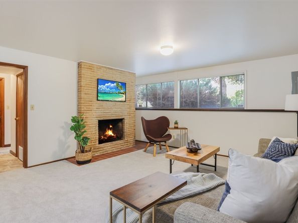 3500 Talbot Road S, Renton WA 98055