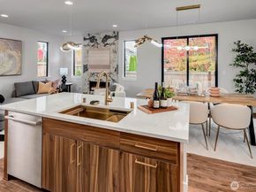 3918 214th Place SE A, Bothell WA 98021