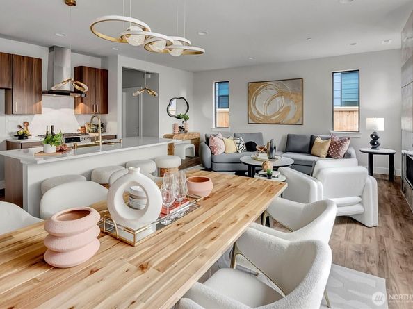 3918 214th Place SE A, Bothell WA 98021