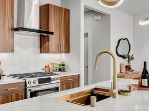 3918 214th Place SE A, Bothell WA 98021