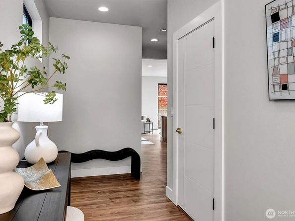 3918 214th Place SE A, Bothell WA 98021