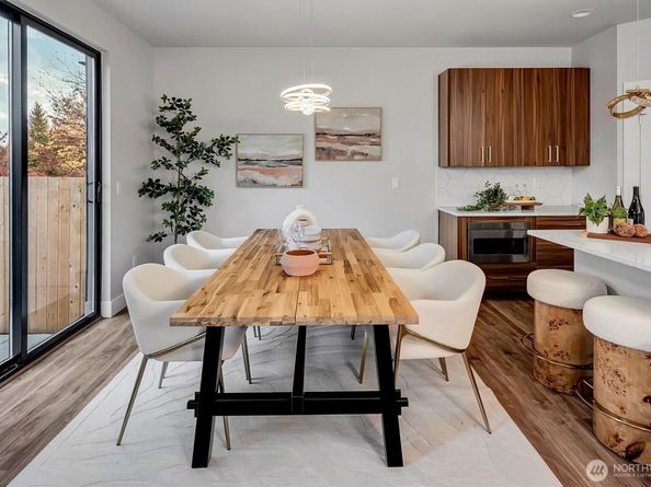 3918 214th Place SE A, Bothell WA 98021