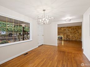 7915 37th Avenue S, Seattle WA 98118