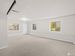 7915 37th Avenue S, Seattle WA 98118