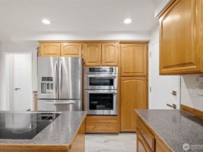 7915 37th Avenue S, Seattle WA 98118