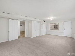 7915 37th Avenue S, Seattle WA 98118