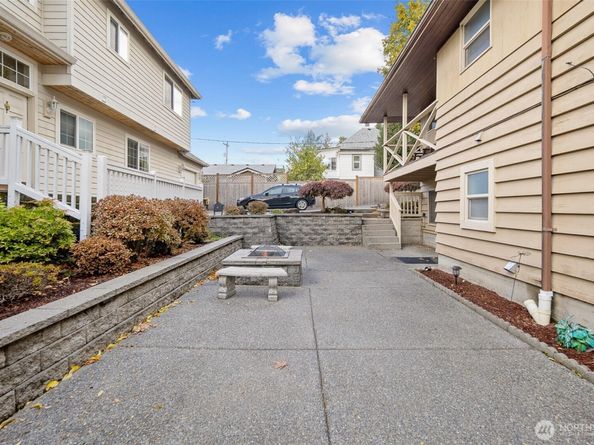 7915 37th Avenue S, Seattle WA 98118