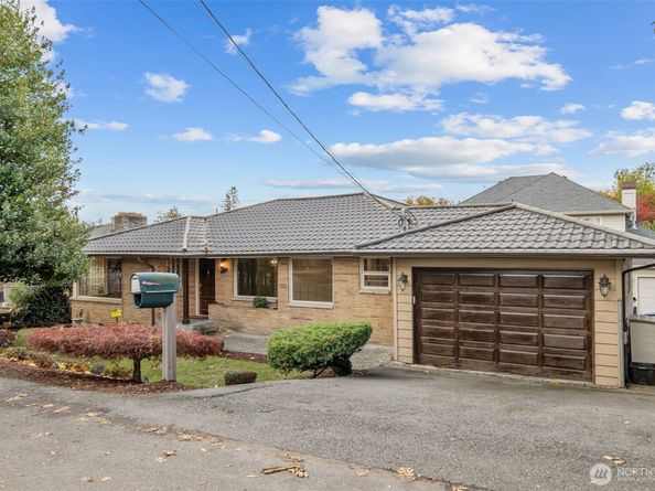 7915 37th Avenue S, Seattle WA 98118